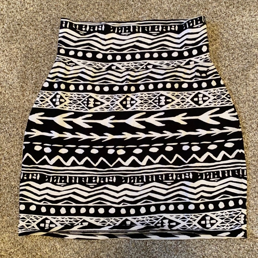 Victoria’s Secret Pink skirt S